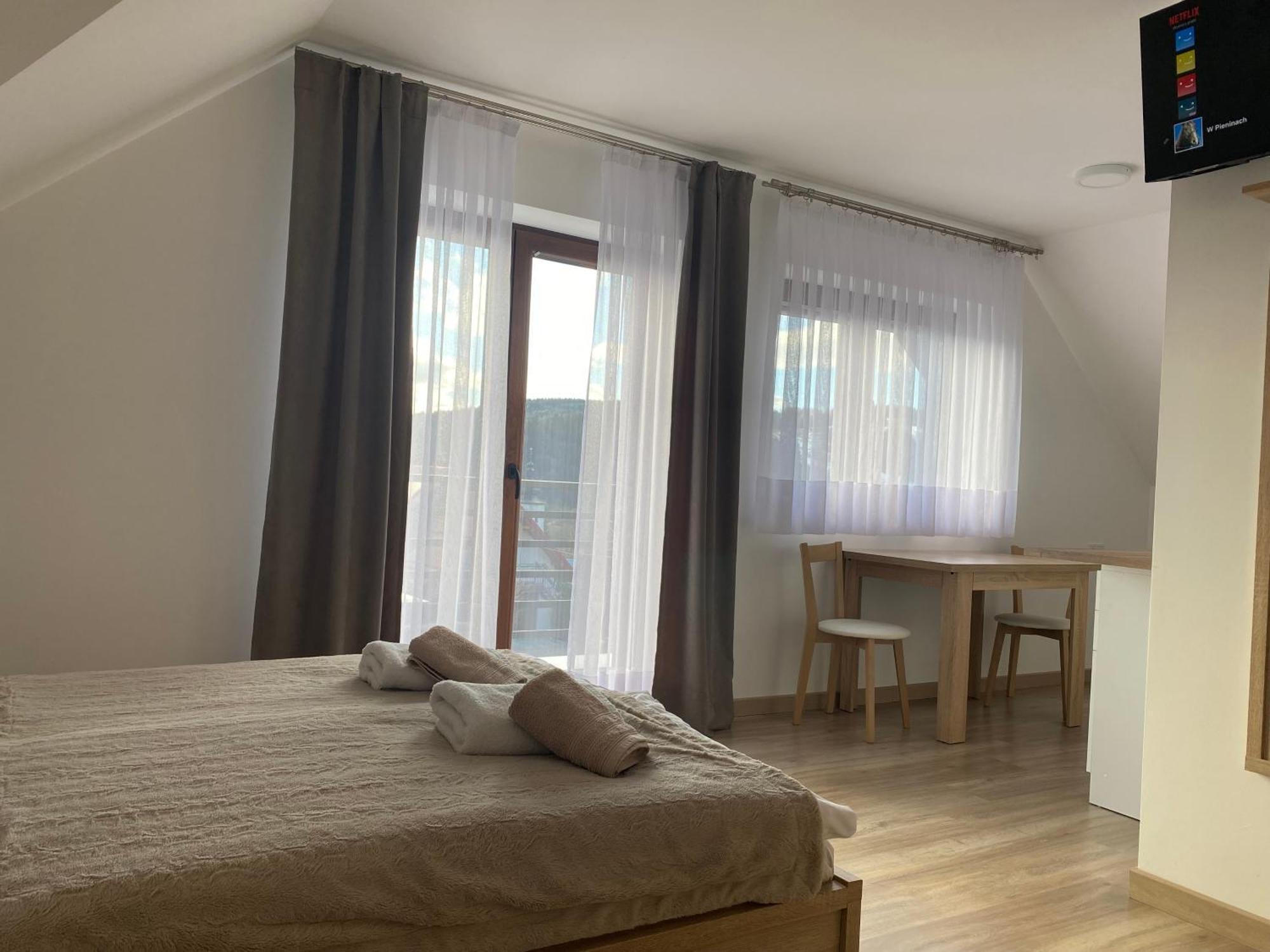 W Pieninach Pokoje Sromowce Wyzne Exteriér fotografie